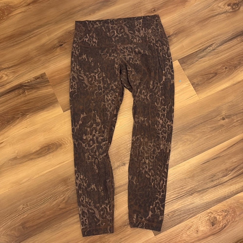 Lululemon leopard print align leggings size 10
